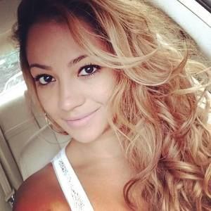 Meet your Posher, Jenn